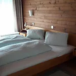 Stern Vendégház 3*